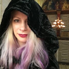 An interview with psychic medium Melissa St. Hilaire (aka American Witch 13)